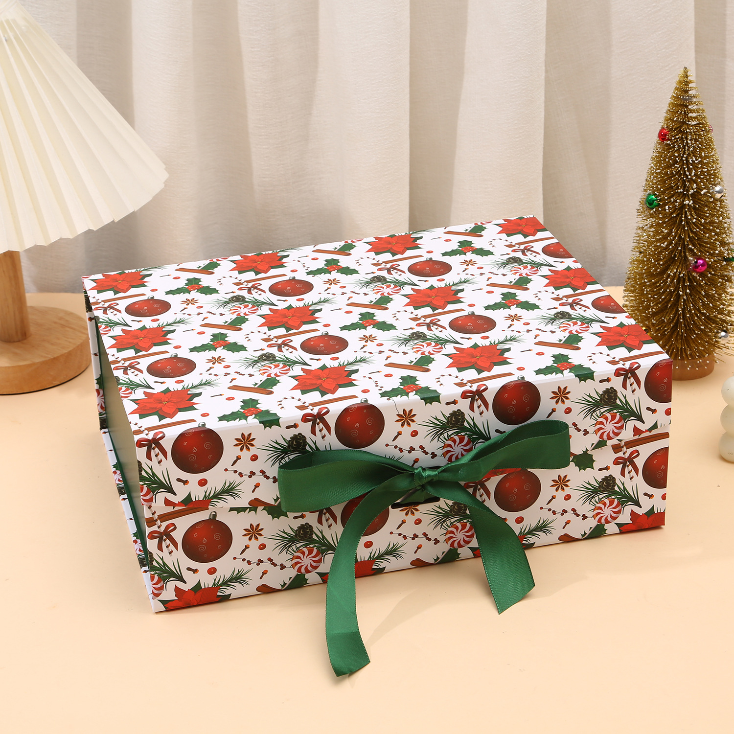 Christmas Magnetic Folding Gift Boxes with Ribbon, Collapsible Holiday Boxes Wholesale - 图片 6