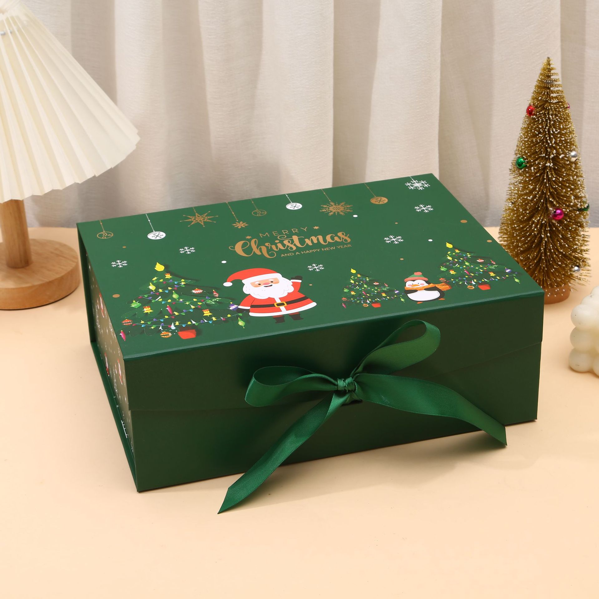 Christmas Magnetic Folding Gift Boxes with Ribbon, Collapsible Holiday Boxes Wholesale - 图片 9