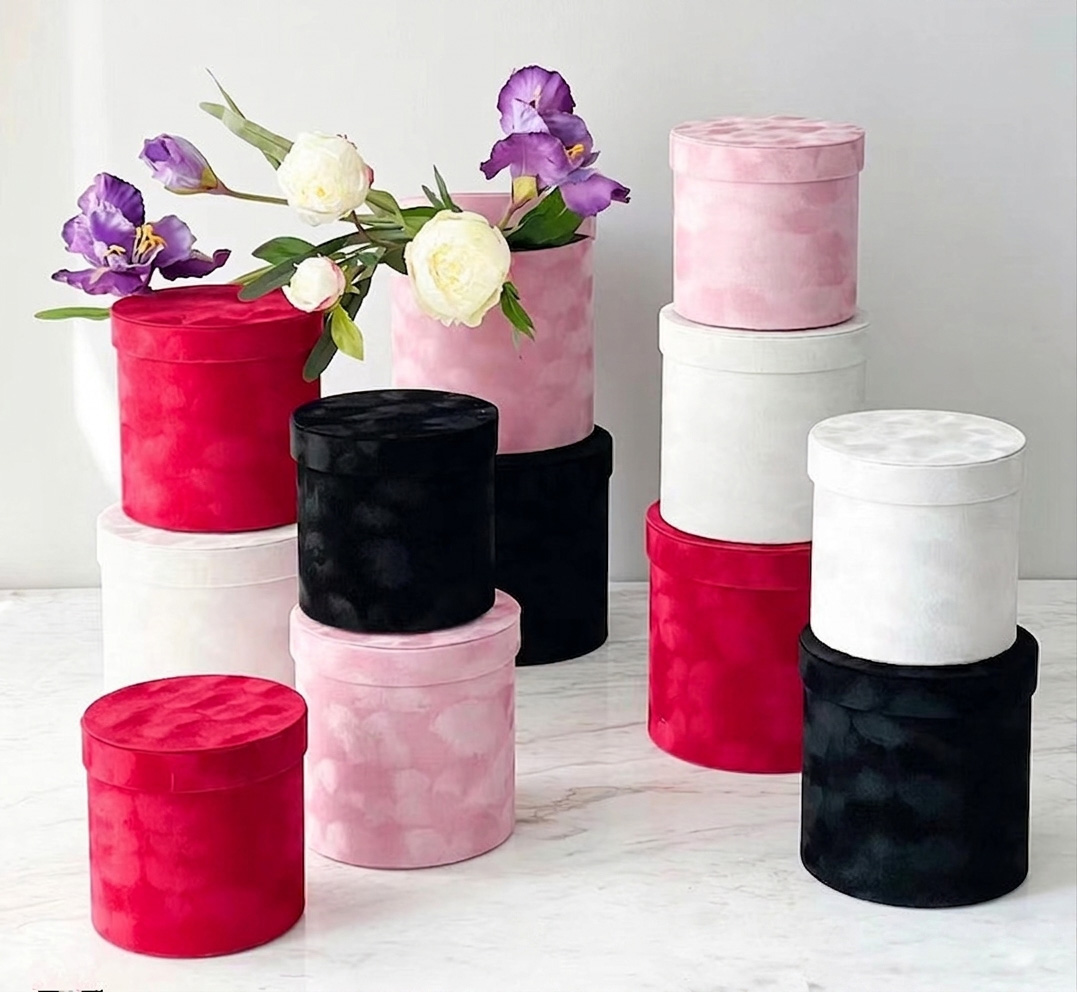 Luxury Velvet Round Flower Box with Lid for Florists – Set of 3