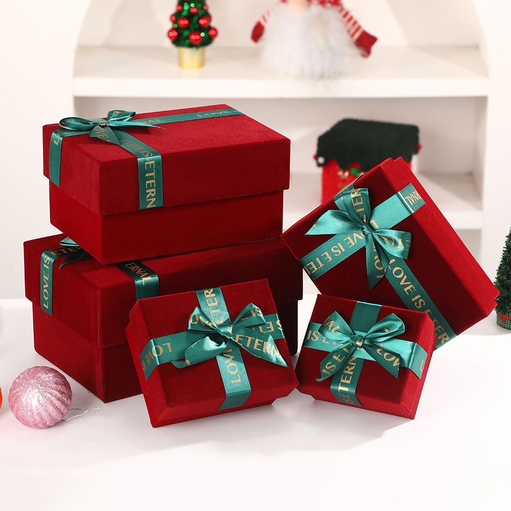 Luxury Velvet Gift Boxes with Ribbon Bow, Premium Christmas Floral Packaging Wholesale