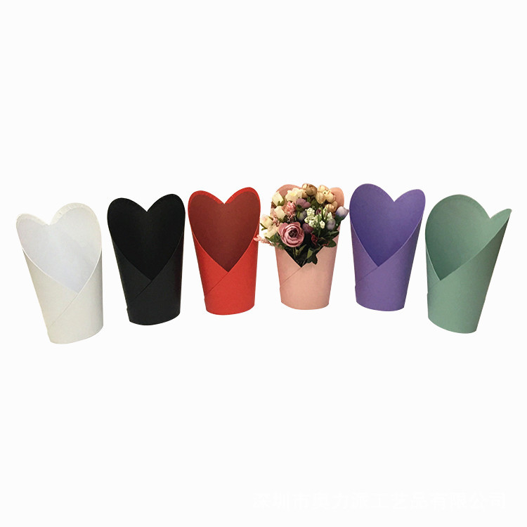 Heart Shaped Flower Bouquet Wrap, Luxury Florist Hug Bucket Wholesale